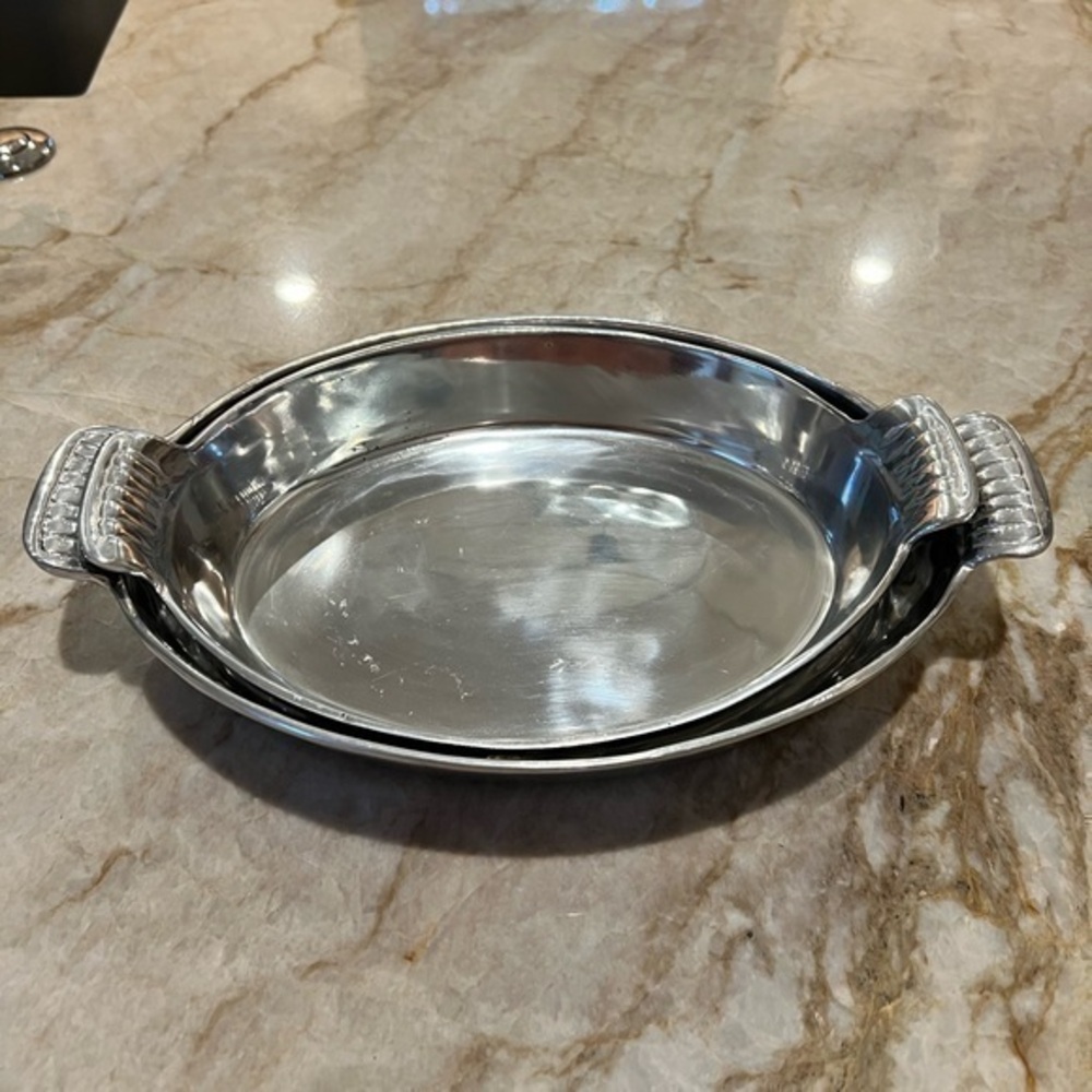 Set of 2 vintage pewter serving dishes. Made in Mexico.